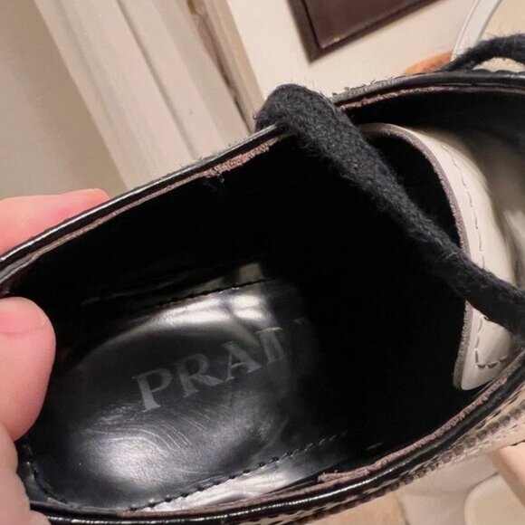 Prada Women's Platform Leather Oxfords - Size 36 - Picture 2 of 11